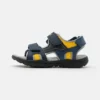 Geox VANIETT BOY - Sandales De Randonnée - Navy/yellow