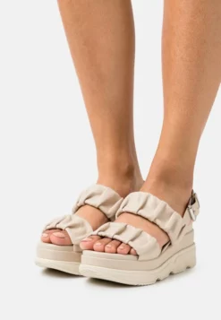 Geox GARDENIA - Sandales à Plateforme - Cream