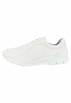 Geox Baskets Basses - White