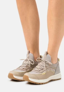 Geox BRAIES WPF - Baskets Basses - Light Grey