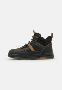 Geox ASTUTO BOY - Bottines à Lacets - Military/black